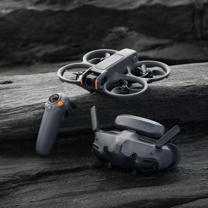 DJI Pack Avata 2 Vuela Más (1 batería), dron FPV con cámara 4K, vuelo inmersivo, protector de hélices integrado, sencillo flip/roll, Goggles 3 y RC Motion 3 incluidos, con cámara de contenido en POV